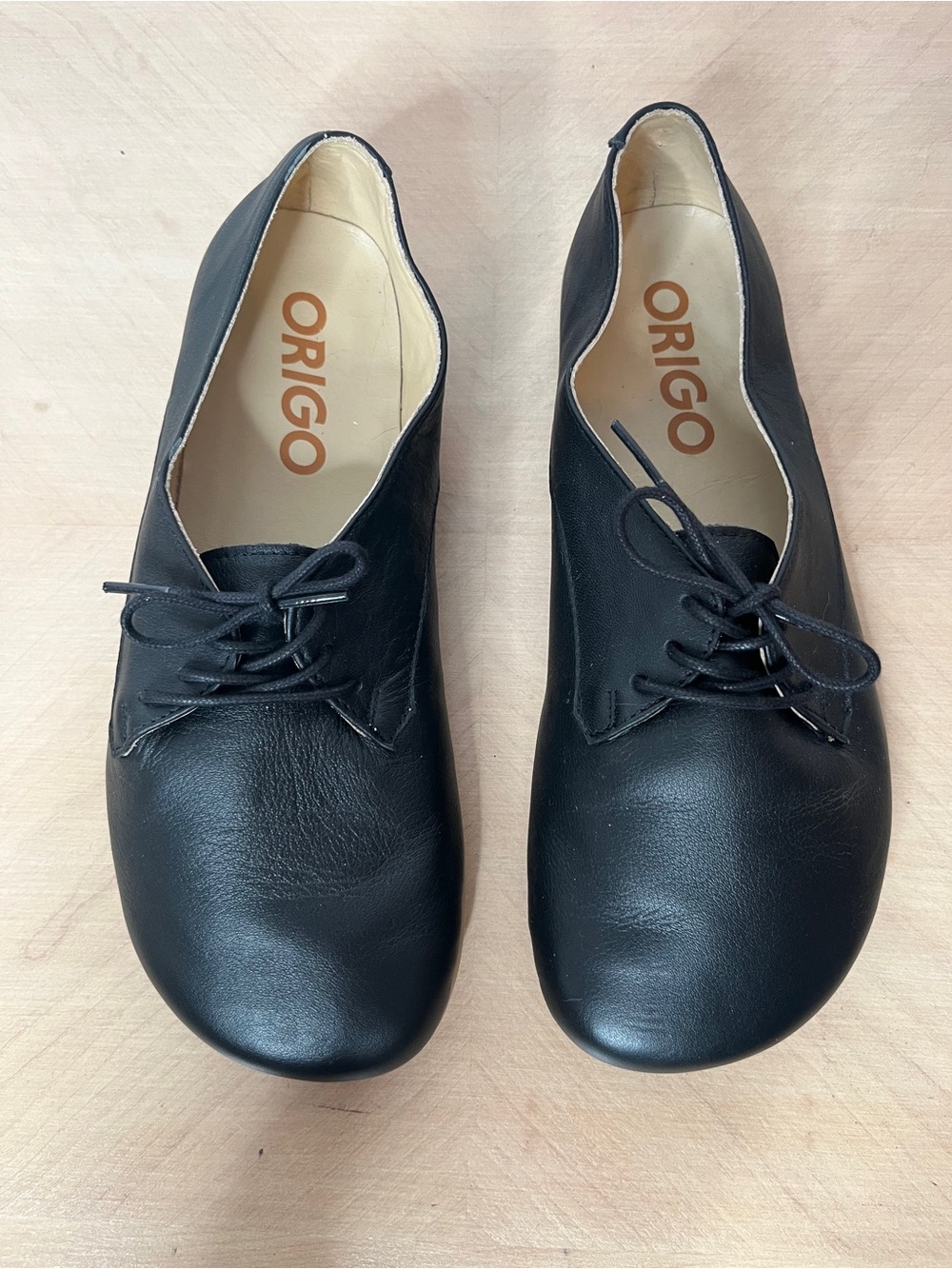 Origo Black Leather Women's Lace-Up Flats Size 9.5 Barefoot Wide Toe Box Minimal - Picture 2 of 6